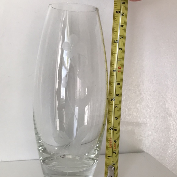 Vase - Picture 4 of 6